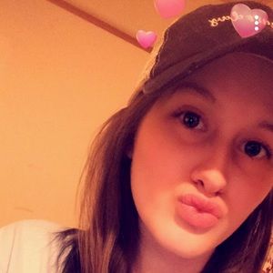 Meet your Posher, Bethany